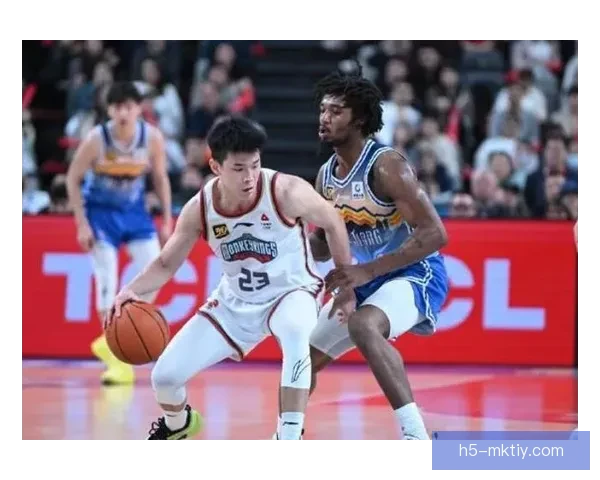 林葳低效得分关键反超却失误频