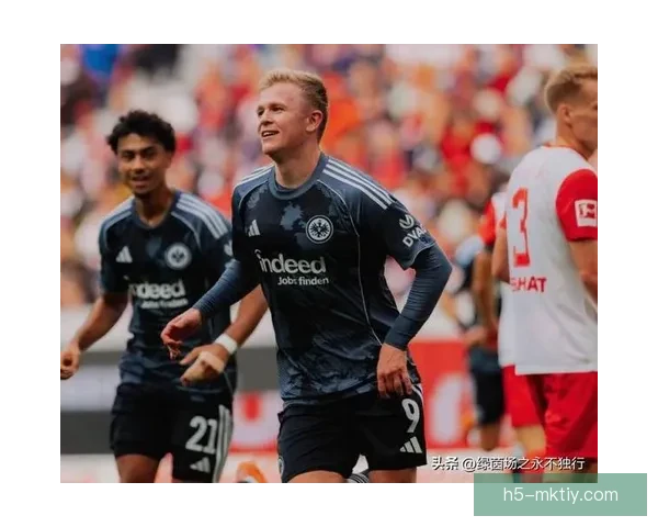 冲击首发阵容法兰克福新星瞩目